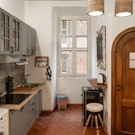 Domus Capocci - Rione Monti Roma