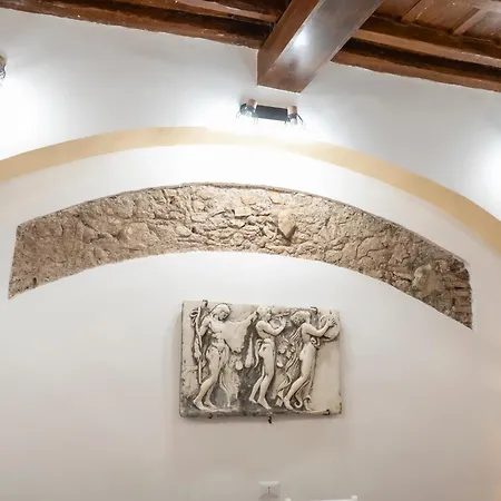 Domus Capocci - Rione Monti Appartamento *